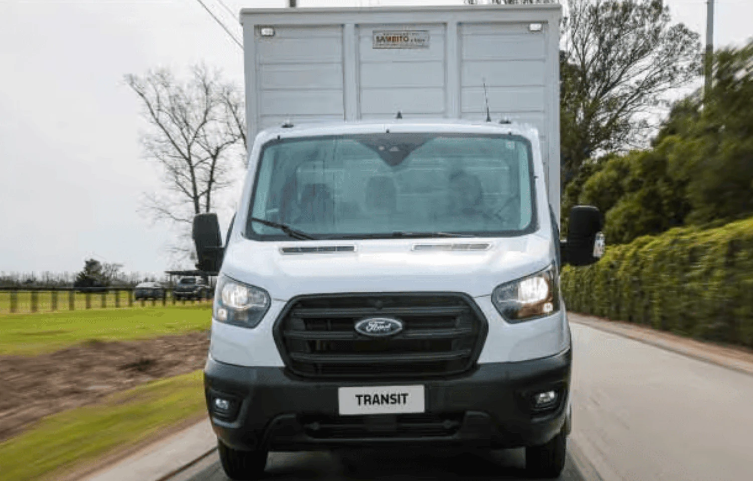 seguridad Ford transit chasis en Ford Pussetto Salta y Jujuy hero section